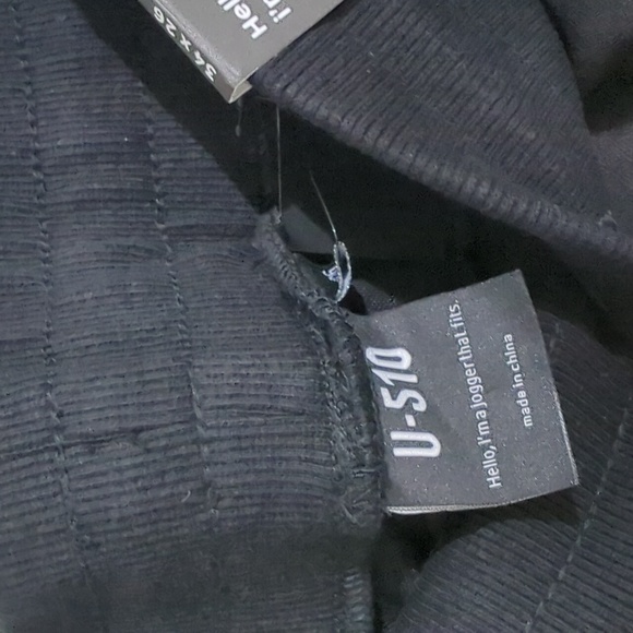 Under 5'10 black fusion twill joggers size 34 X 26 - Picture 3 of 4